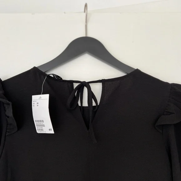 H&M black dress - Picture 6 of 6